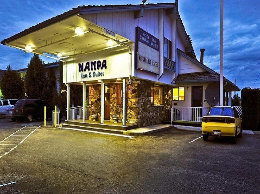 Nampa Inn & Suites Buitenkant foto